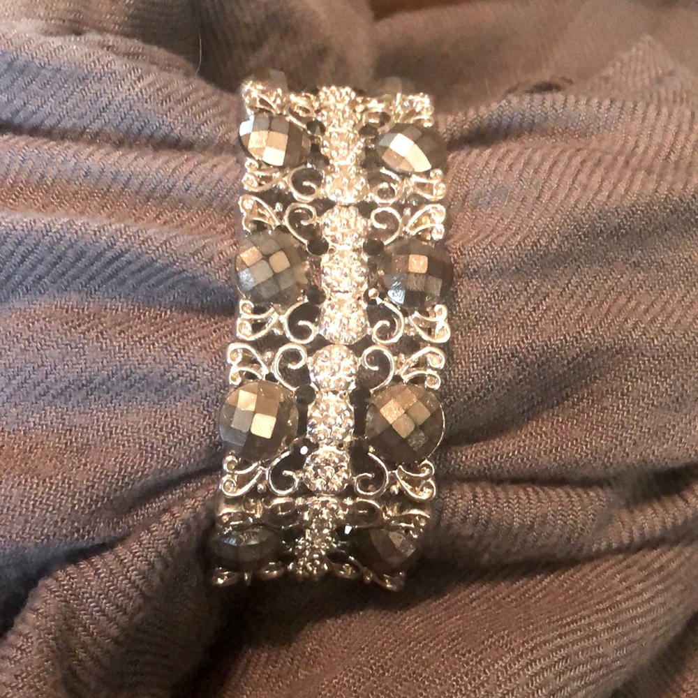Silver, Black and Grey Bracelet 1.25” wide. Stretch fits 7-7.5” wrist